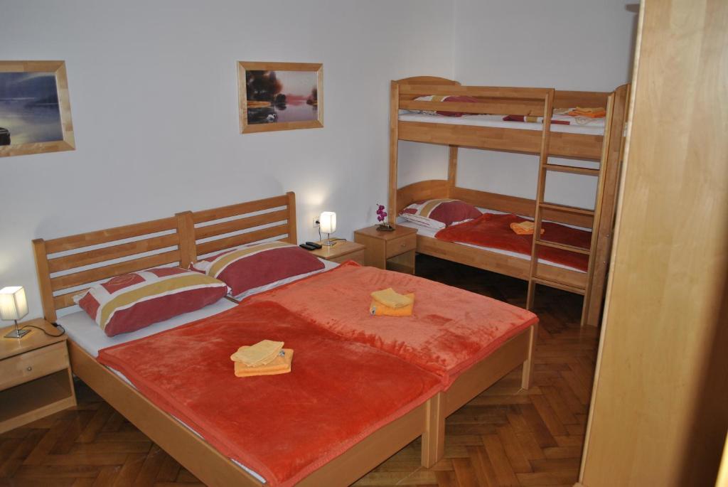 Guest House Cater Laško Habitación foto